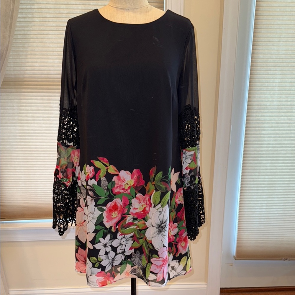 Beautiful Guess LA Floral Border Print Mini Dress with Crochet Trim Bell Sleeve